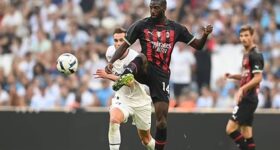 Bóng đá Anh 14/1: Chelsea đàm phán triệu tập người thừa