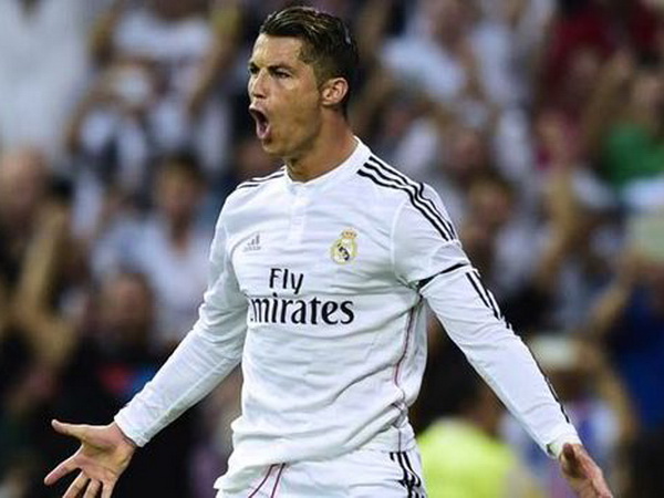 Ronaldo là tiền đạo Real Madrid hay nhất trong lịch sử bóng đá