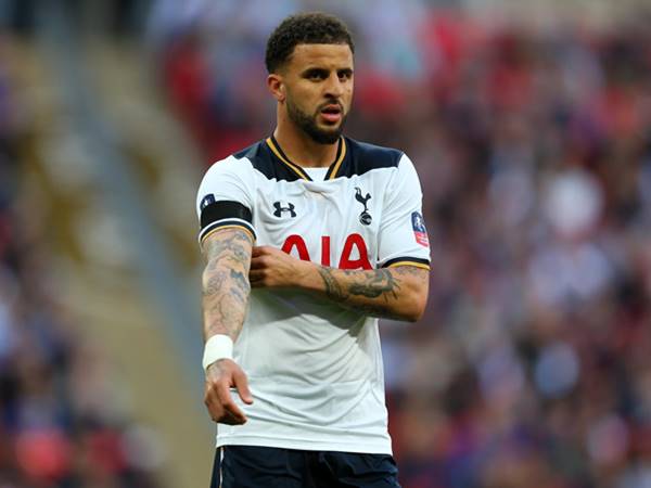 Những ngôi sao Tottenham từng khoác áo Man City