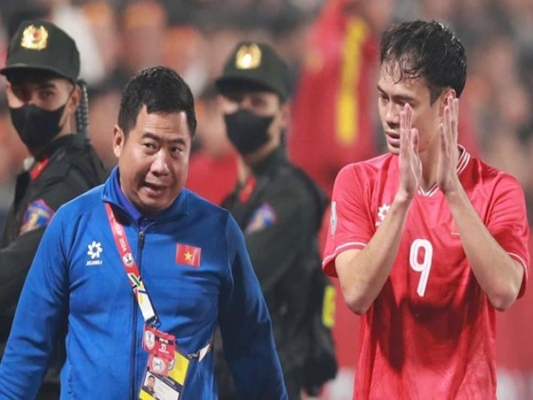 BĐVN: Văn Toàn nghỉ dài hạn cú sốc lớn cho Nam Định