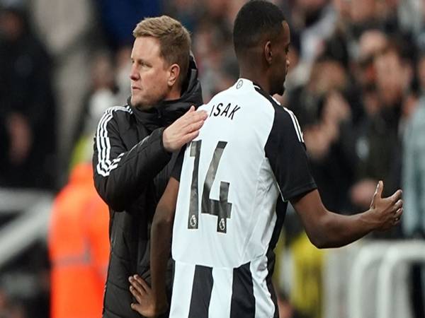 Eddie Howe trong thế khó xử