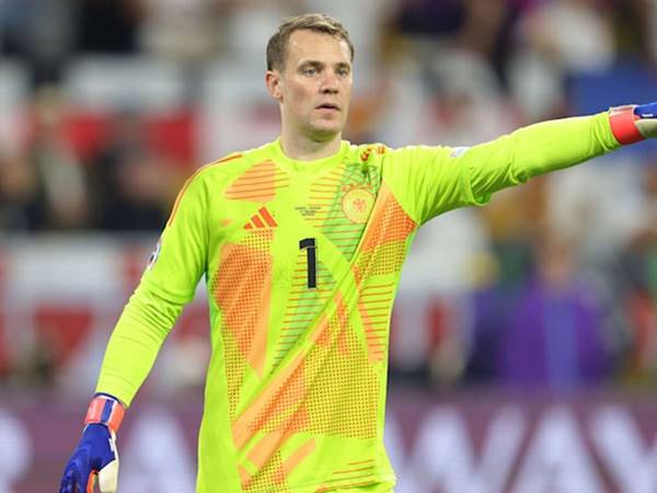 Những thành tích vô tiền khoáng hậu của Manuel Neuer