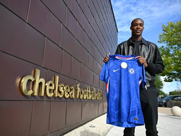 Tin Chelsea 20/11: The Blue xác nhận sở hữu Emegha